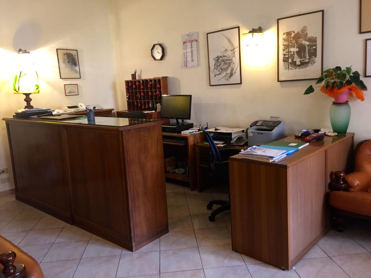 Albergo Ape Elbana Portoferraio Eksteriør billede